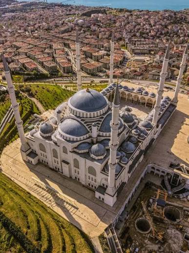 Çamlıca Camii Çevresi Üsküdar